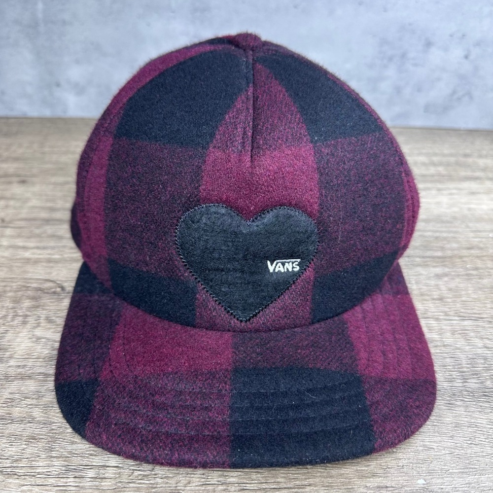 Vans~Women's~Buffalo Plaid Trucker Maroon/Black Hat